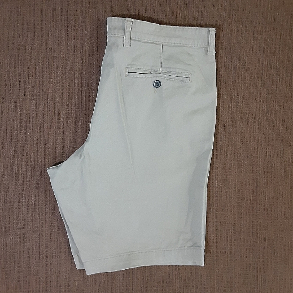 🌞SZ 34 GEORGE FLAT FRONT SHORTS